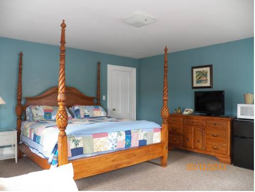 Imagen de la habitación del Hotel Coast Village Inn and Cottages. Foto 14