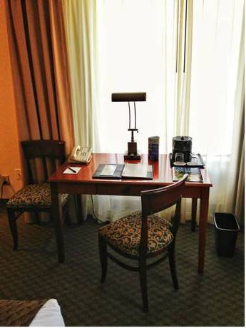 Imagen de la habitación del Hotel Coast Wenatchee Center. Foto 5