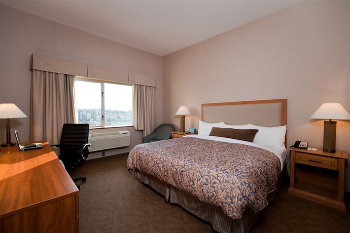 Imagen de la habitación del Hotel Coast and Convention Centre Langley City. Foto 5
