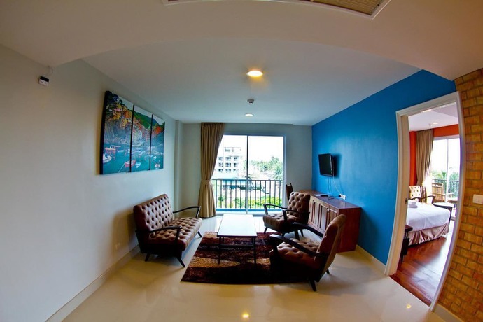 Imagen de la habitación del Hotel Coasta Bangsaen. Foto 8