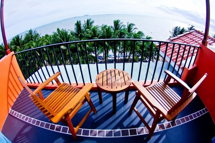 Imagen de la habitación del Hotel Coasta Bangsaen. Foto 9