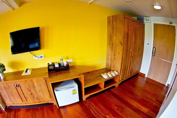 Imagen de la habitación del Hotel Coasta Bangsaen. Foto 10