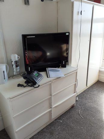 Imagen de la habitación del Hotel Coastal Bay. Foto 9