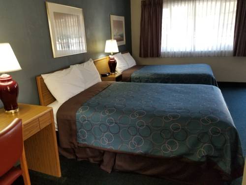 Imagen de la habitación del Hotel Coastal Breeze Inn. Foto 11