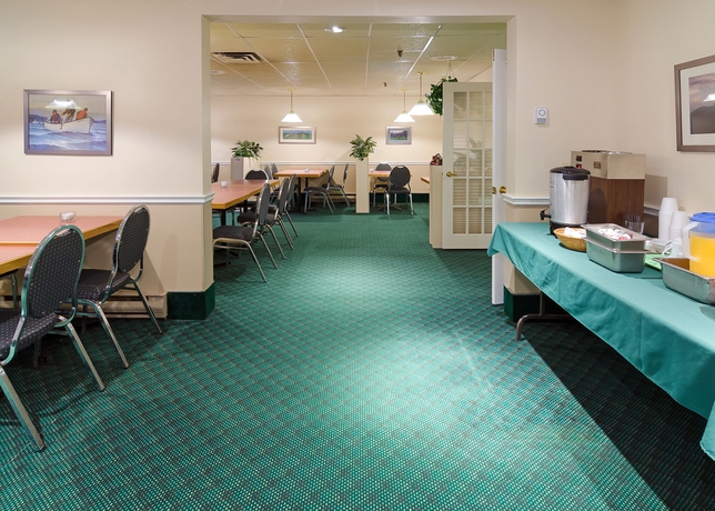 Imagen del bar/restaurante del Hotel Coastal Inn Dartmouth. Foto 3