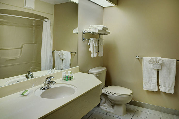 Imagen de la habitación del Hotel Coastal Inn Halifax. Foto 7