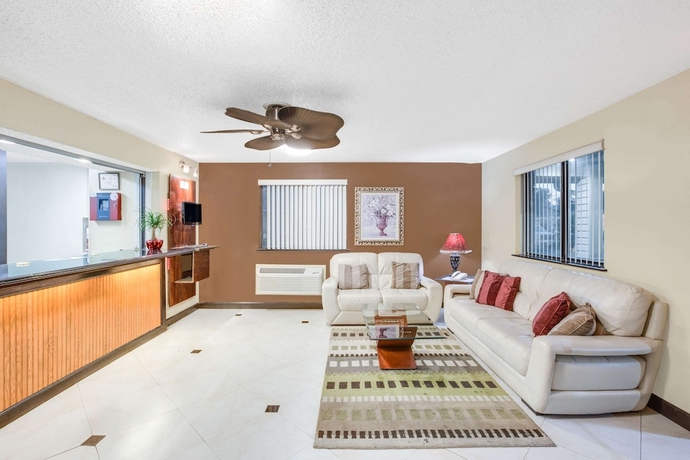 Imagen de los interiores del Hotel Coastal Inn and Suites - Wilmington, Nc. Foto 19