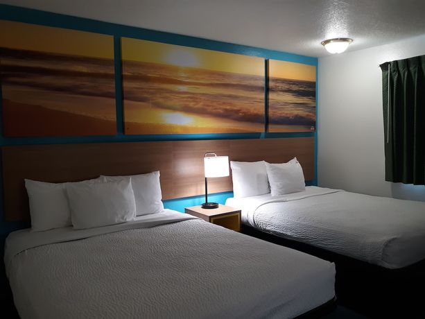 Imagen de la habitación del Hotel Coastal Inn by OYO Lincoln City - Oregon Coast Hwy. Foto 2