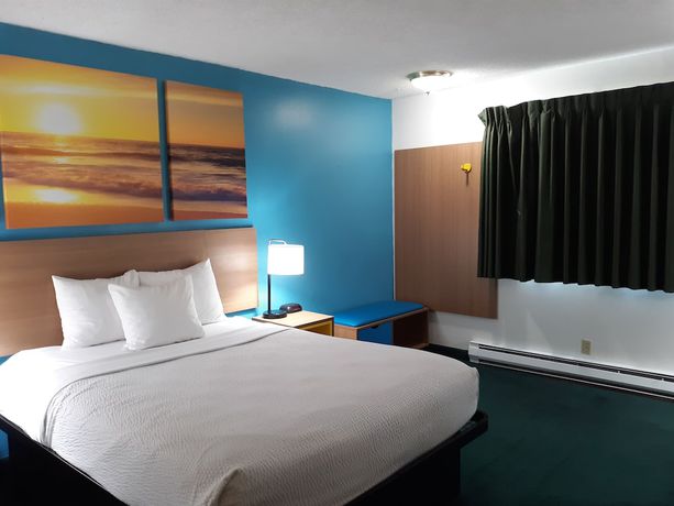Imagen de la habitación del Hotel Coastal Inn by OYO Lincoln City - Oregon Coast Hwy. Foto 4