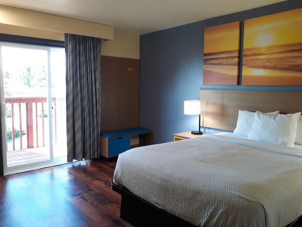 Imagen de la habitación del Hotel Coastal Inn by OYO Lincoln City - Oregon Coast Hwy. Foto 5