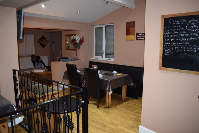 Imagen del bar/restaurante del Hotel Coastal Park. Foto 3