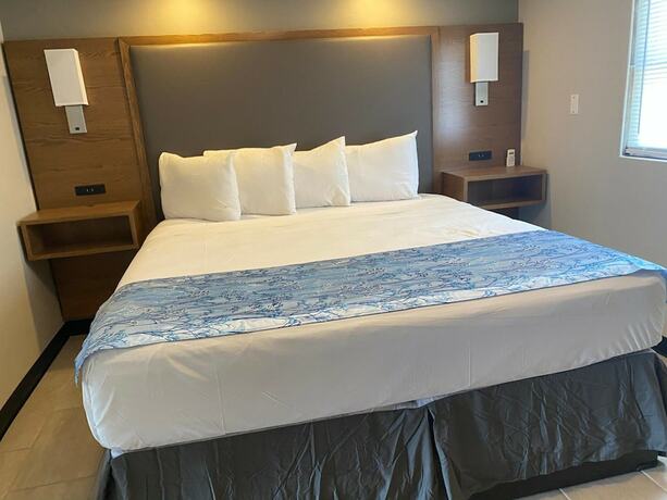 Imagen general del Hotel Coastal Sands Inn. Foto 8