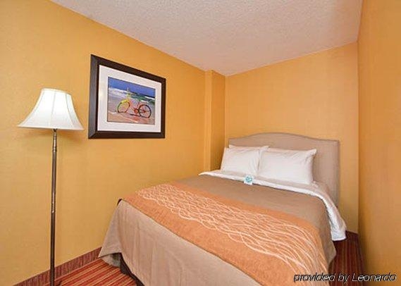 Imagen general del Hotel Coastal and Suites Virginia Beach Oceanfront. Foto 9