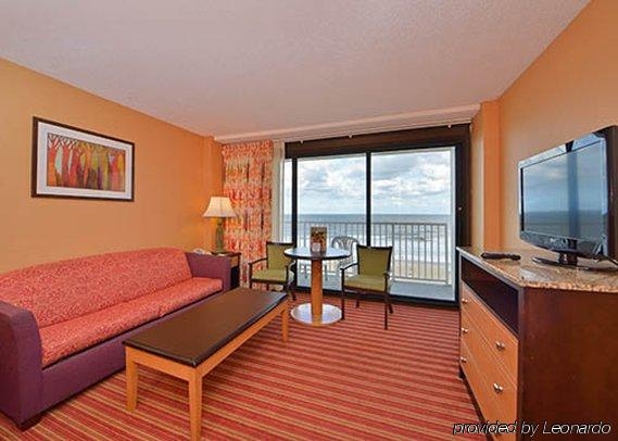 Imagen general del Hotel Coastal and Suites Virginia Beach Oceanfront. Foto 12