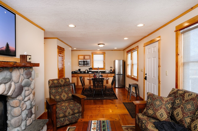 Imagen de la habitación del Hotel Cobble Mountain Lodge Llc. Foto 3