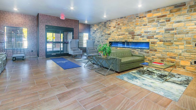 Imagen de los interiores del Hotel Cobblestone And Suites Janesville. Foto 19