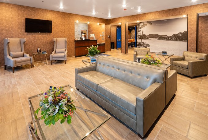 Imagen de los interiores del Hotel Cobblestone Inn And Suites - Fairfield Bay. Foto 18