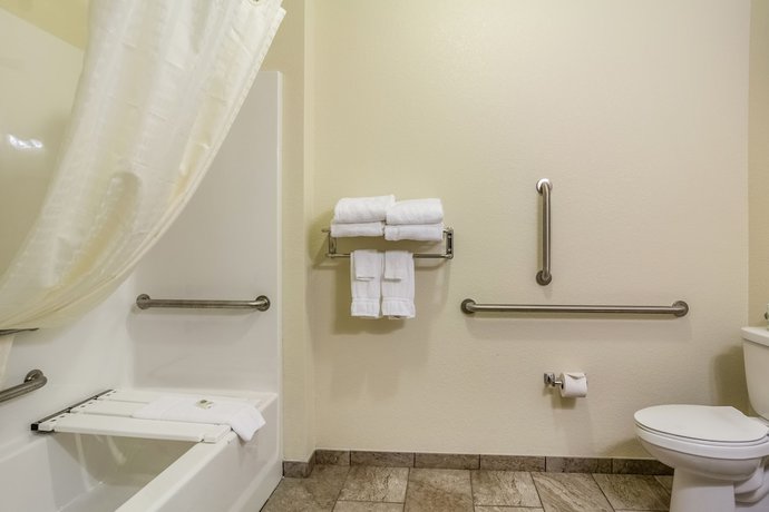 Imagen de la habitación del Hotel Cobblestone Inn And Suites - Fairfield Bay. Foto 14