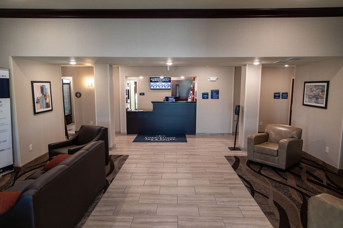 Imagen de los interiores del Hotel Cobblestone Inn and Suites - Springfield. Foto 17