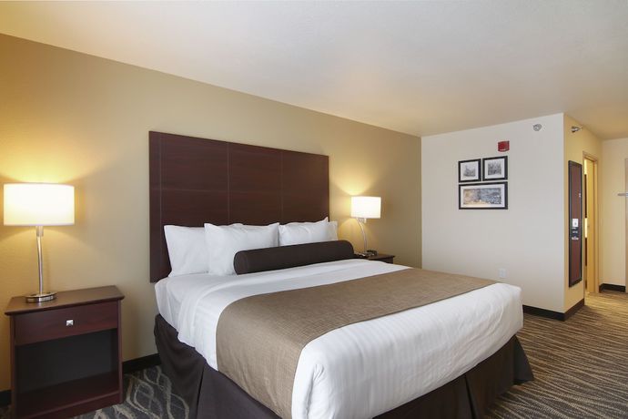 Imagen de la habitación del Hotel Cobblestone Inn and Suites at UW Stout Downtown Menomonie. Foto 3