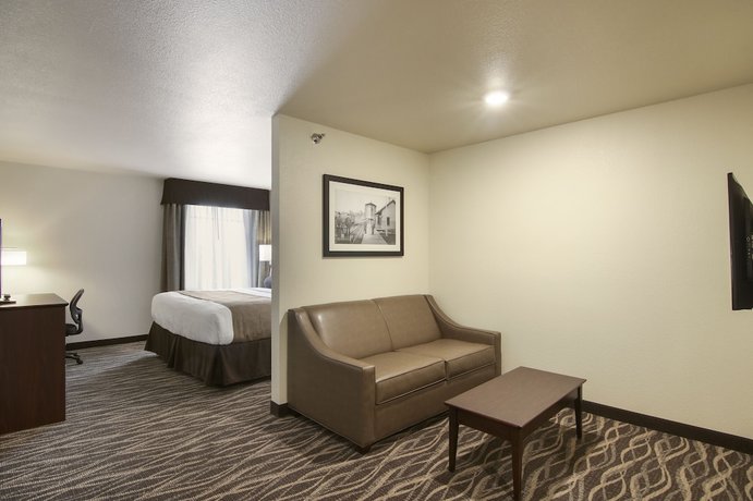Imagen de la habitación del Hotel Cobblestone Inn and Suites at UW Stout Downtown Menomonie. Foto 10