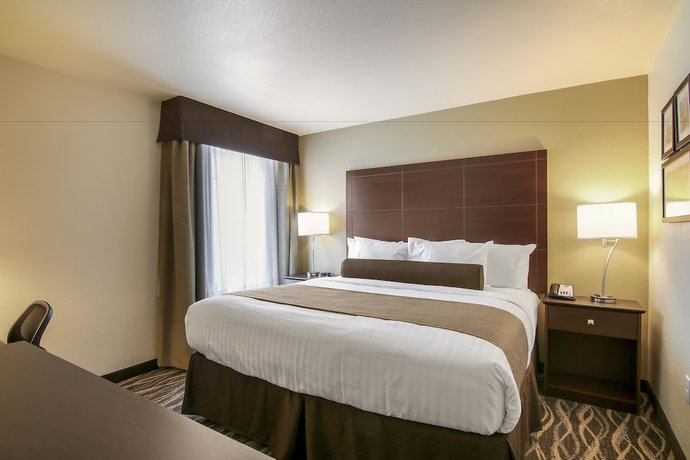Imagen de la habitación del Hotel Cobblestone Inn and Suites at UW Stout Downtown Menomonie. Foto 12