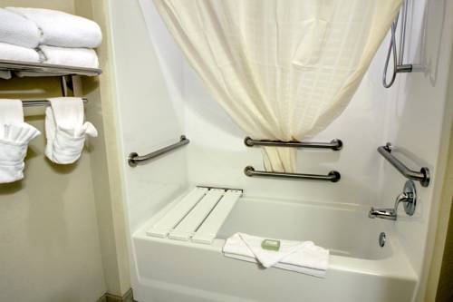 Imagen general del Hotel Cobblestone & Suites - Beulah. Foto 1