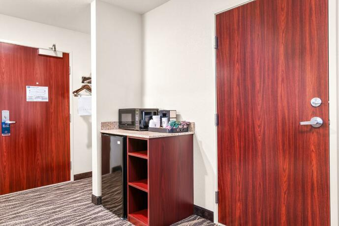 Imagen general del Hotel Cobblestone & Suites - Lynden. Foto 46