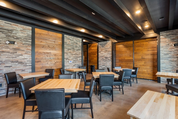 Imagen del bar/restaurante del Hotel Cobblestone and Suites - Lynden. Foto 3