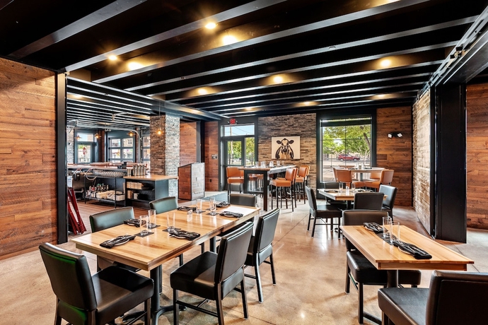 Imagen del bar/restaurante del Hotel Cobblestone and Suites - Lynden. Foto 10