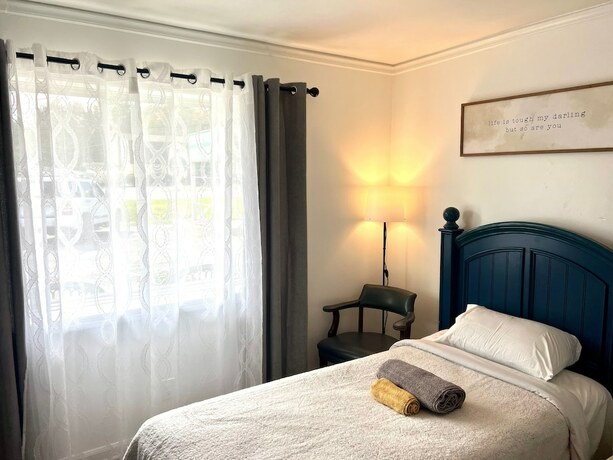 Imagen general del Hotel Cobmin Ridge Motel. Foto 4
