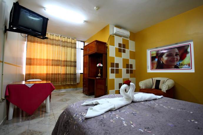 Imagen de la habitación del Hotel Coca Imperial. Foto 5