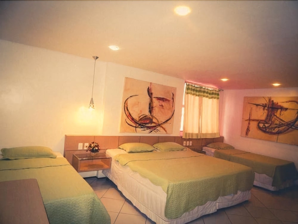 Imagen de la habitación del Hotel Cocal. Foto 17