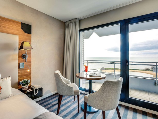 Imagen de la habitación del Hotel C&ocirc;te Ouest Thalasso y Spa Les Sables D'Olonne - Mgallery Collection. Foto 12