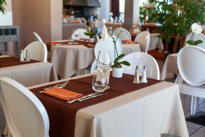 Imagen de la habitación del Hotel C&ocirc;t&eacute; Sud L&eacute;man. Foto 11