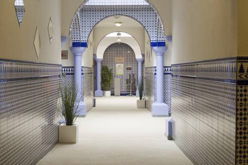 Imagen de la habitación del Hotel C&ocirc;t&eacute; Thalasso Banyuls Sur Mer. Foto 8