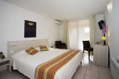 Imagen de la habitación del Hotel C&ocirc;t&eacute; Thalasso Banyuls Sur Mer. Foto 13