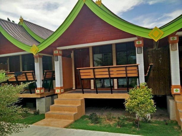 Imagen de los exteriores del Hotel Coco Bella Resort. Foto 2