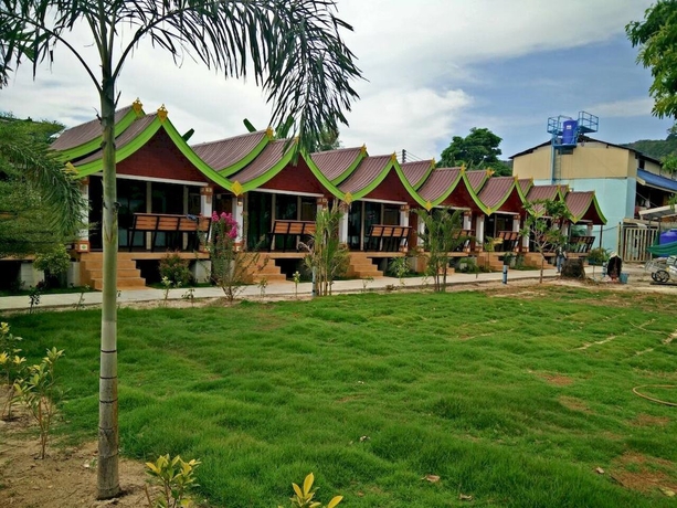 Imagen de los exteriores del Hotel Coco Bella Resort. Foto 4