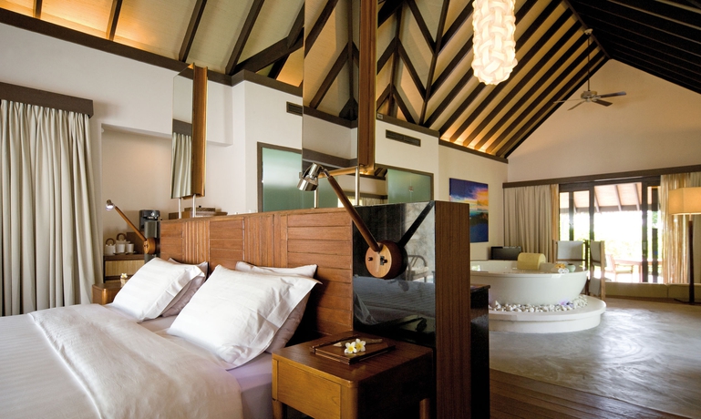 Imagen de la habitación del Hotel Coco Bodu Hithi. Foto 6