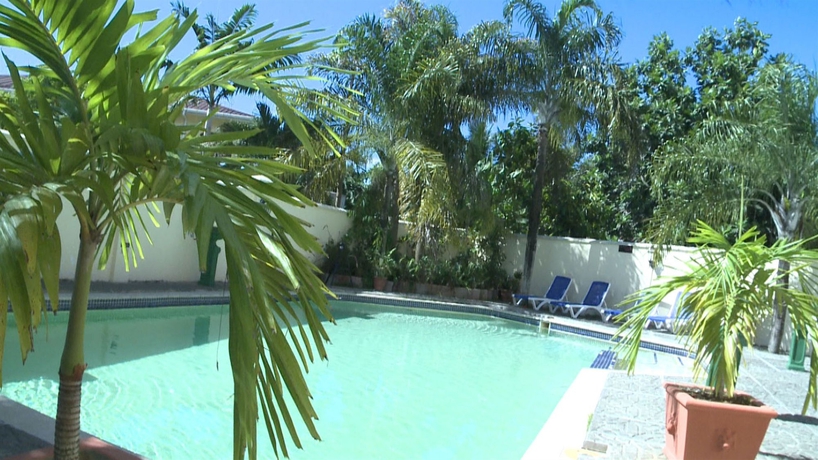 Imagen de la piscina del Hotel Coco D'or Seychelles. Foto 5