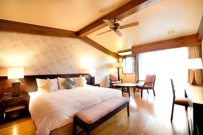Imagen de la habitación del Hotel Coco Garden Resort Okinawa. Foto 16