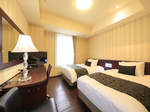 Imagen de la habitación del Hotel Coco Grand Kitasenju. Foto 18