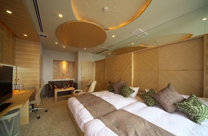 Imagen de la habitación del Hotel Coco Grand Takasaki. Foto 14