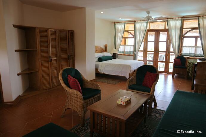 Imagen de la habitación del Hotel Coco Grove Beach Resort. Foto 13