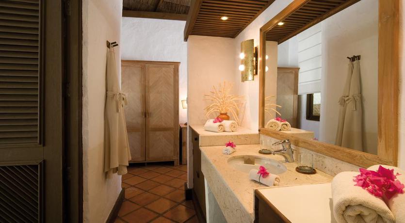 Imagen general del Hotel Coco Palm Dhuni Kolhu. Foto 9