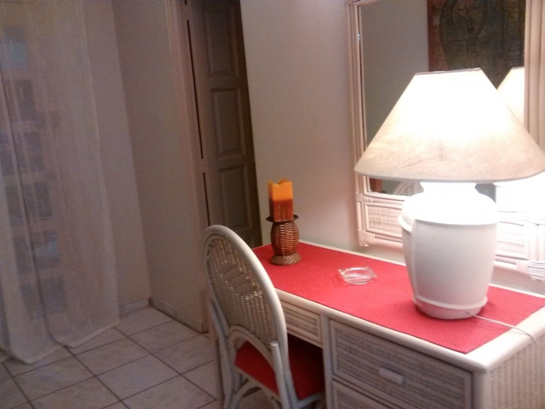 Imagen de la habitación del Hotel Coco Plaza. Foto 6