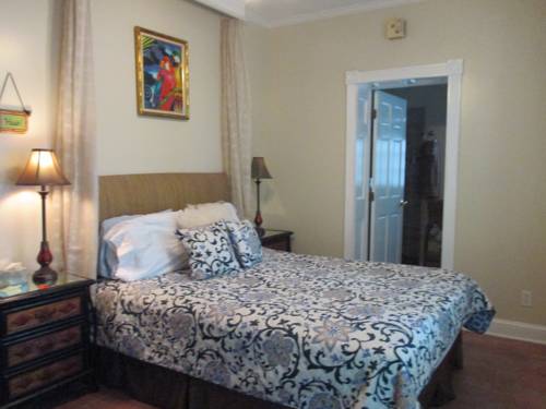 Imagen de la habitación del Hotel Coco Plum Inn, Cayo Hueso . Foto 11
