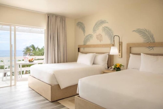 Imagen de la habitación del Hotel Coco Reef Bermuda. Foto 8