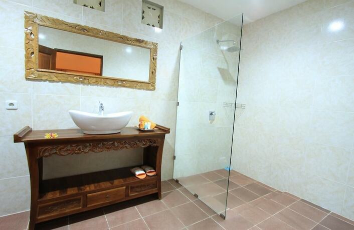 Imagen de la habitación del Hotel Coco Resort Penida. Foto 30